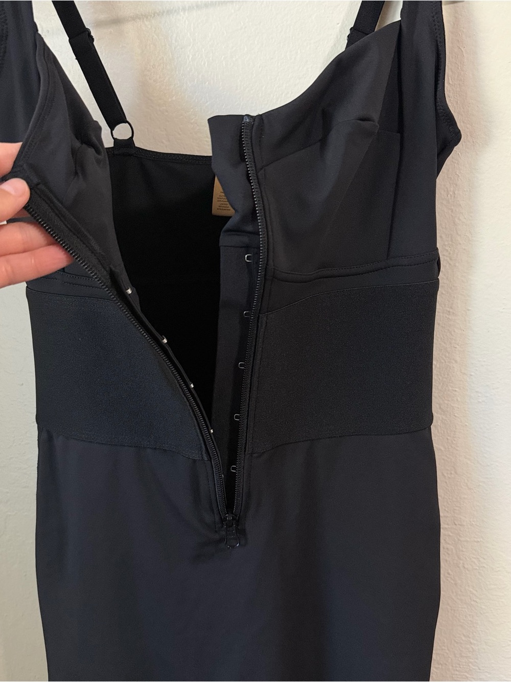 SHAPELLX Black Shapewear Jumpsuit Bodysuit Size M NWT Compression body-shaping - Picture 7 of 16